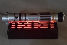 SaberStand3